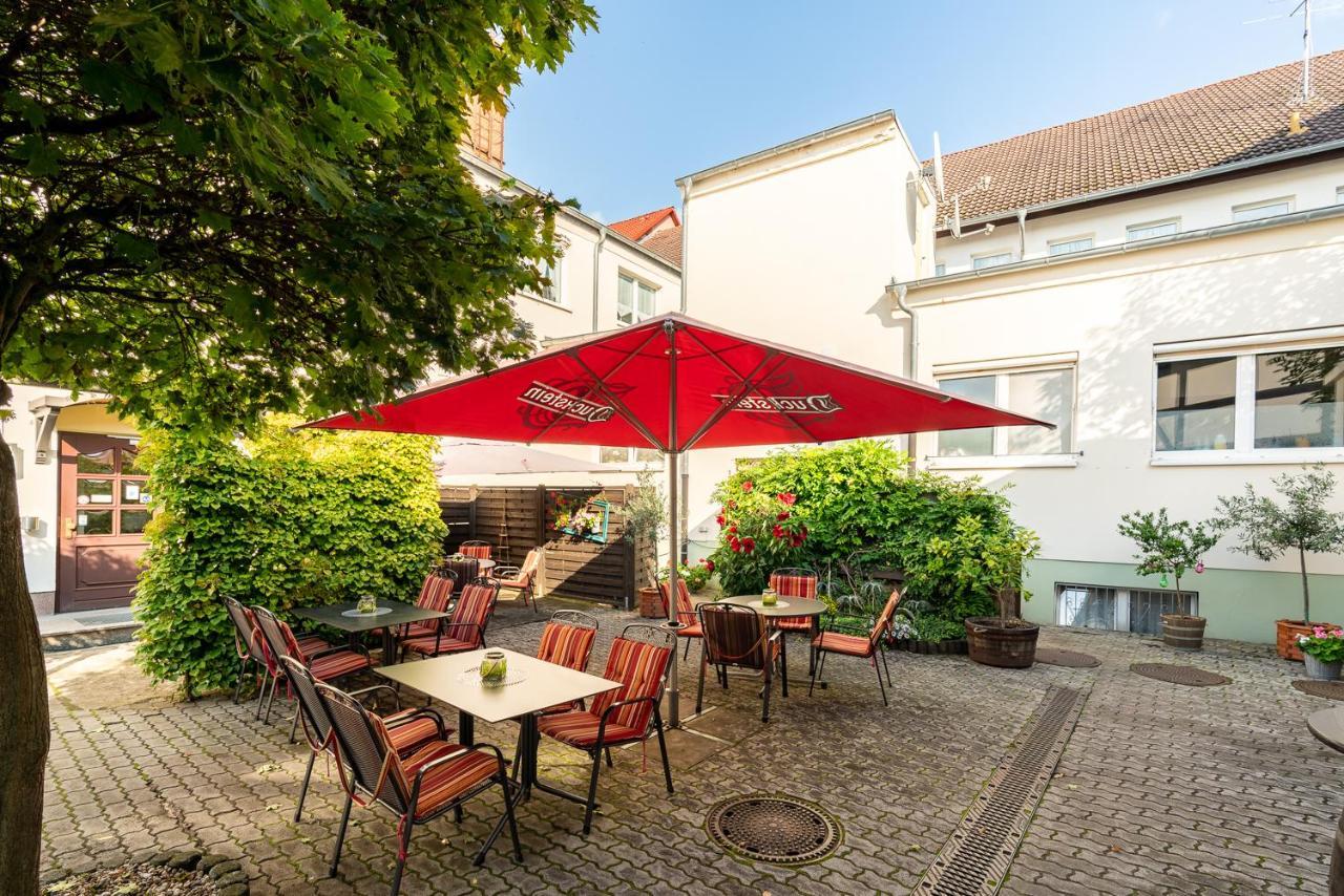 Hotel & Restaurant Stadt Genthin Exterior photo