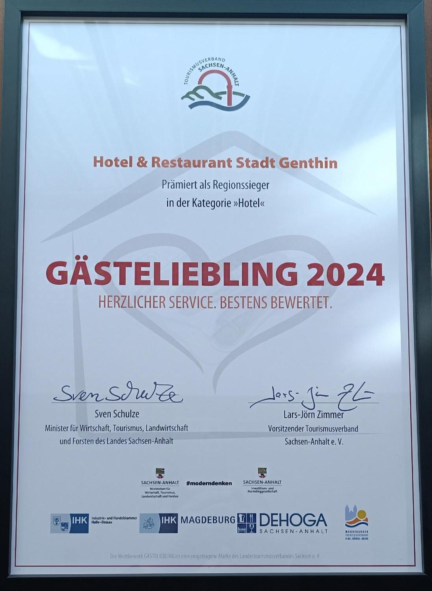 Hotel & Restaurant Stadt Genthin Exterior photo